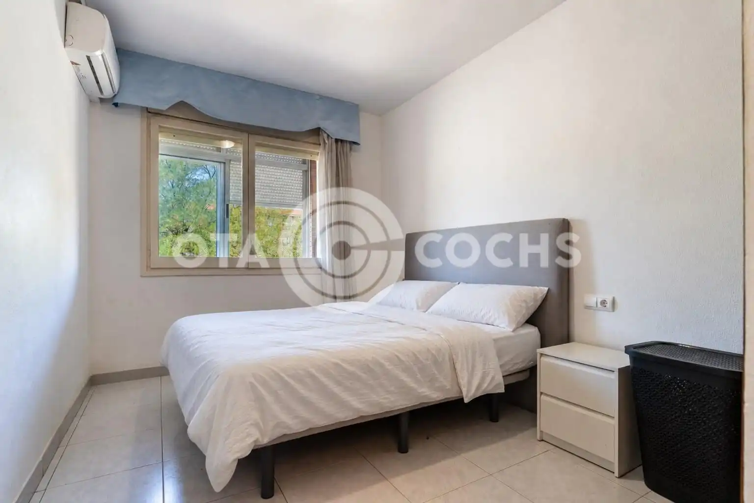 Schlafzimmer von Wohnung zum Verkauf in Tarragona mit Klimaanlage und Balkon