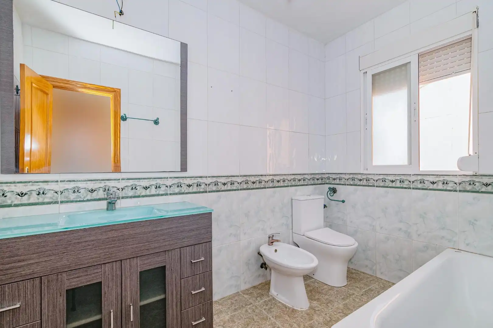 Bathroom of Detached homes for sale in Las Gabias  with Balcony