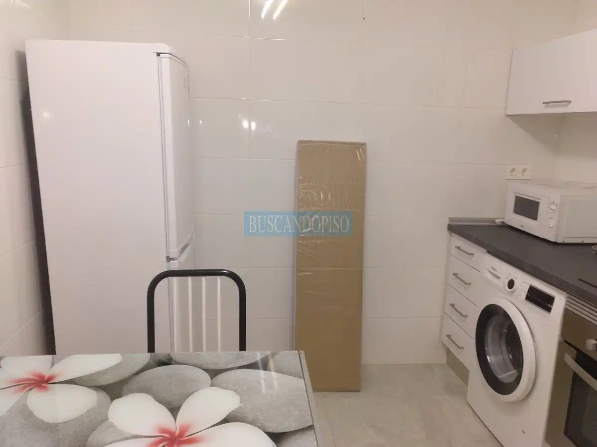 Kitchen of Apartments for rent in  Logroño  with Heating, Parquet flooring and Terrace