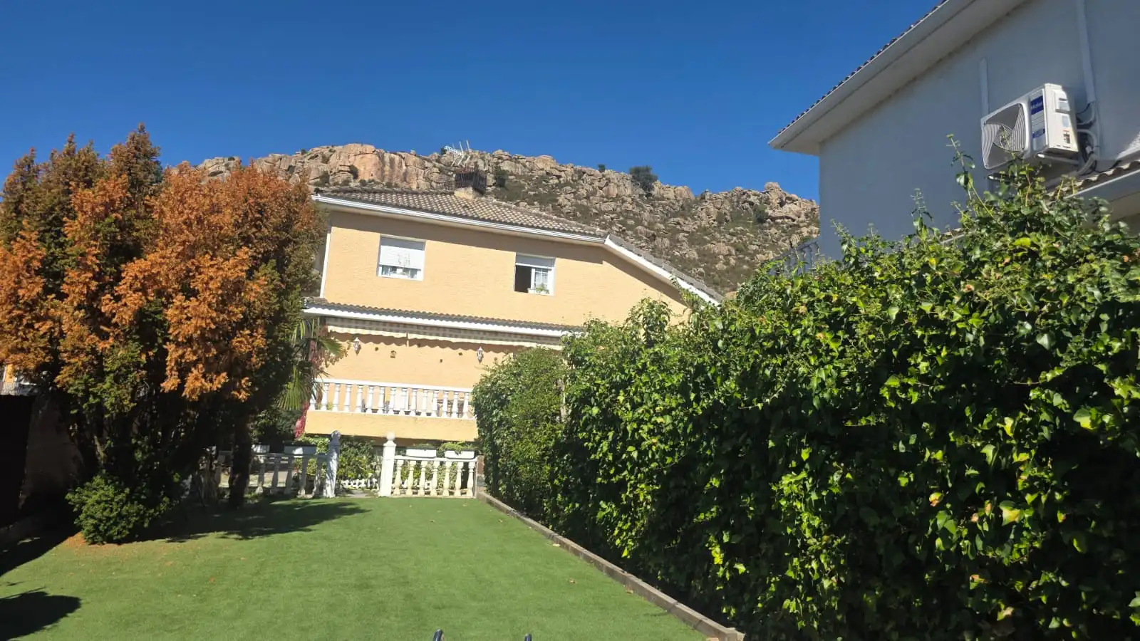 Villa mit Pool zum Verkauf in Manzanares El Real, imagen 42