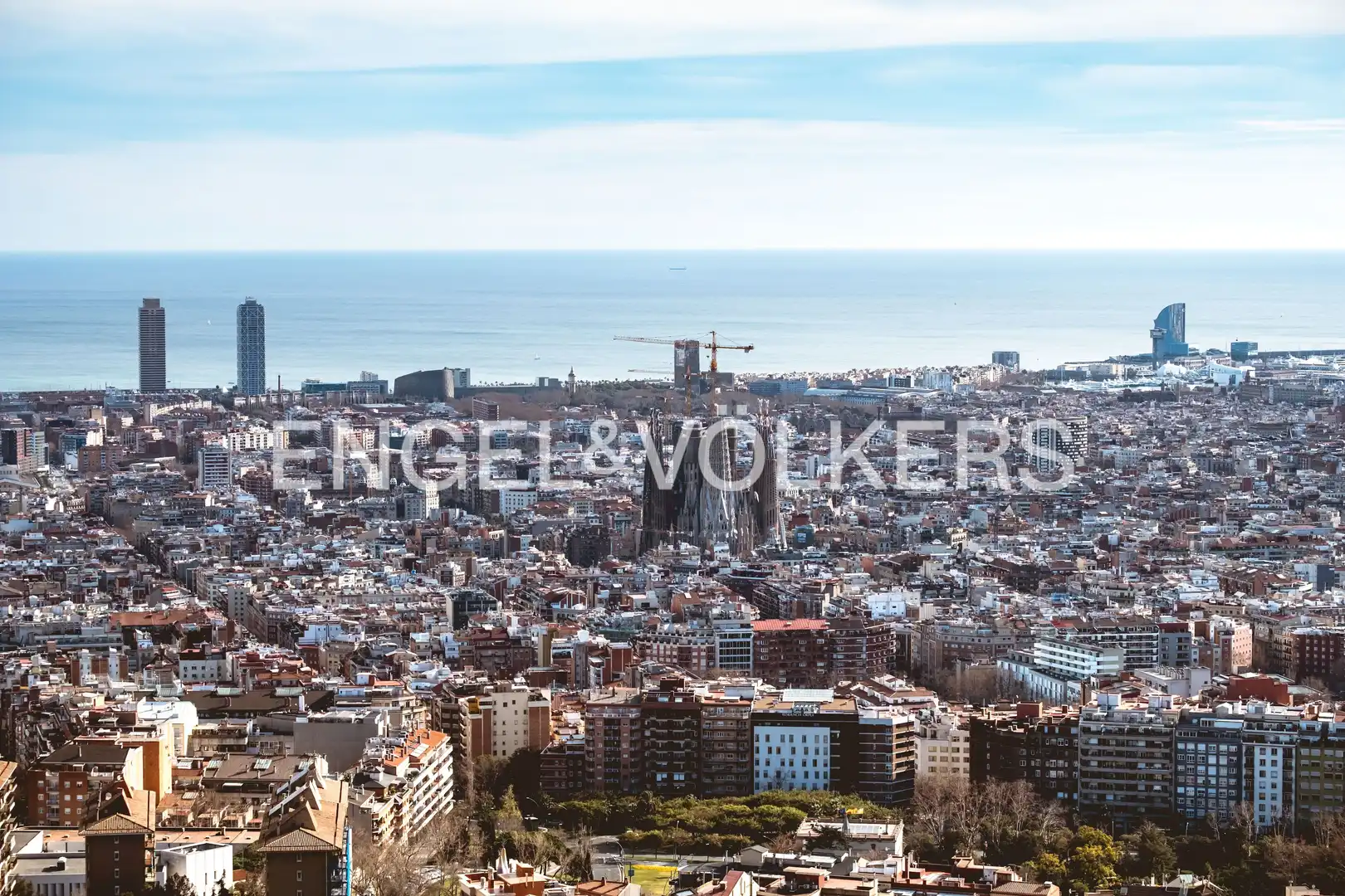 Außenansicht von Wohnung zum Verkauf in Barcelona mit Klimaanlage und Heizung