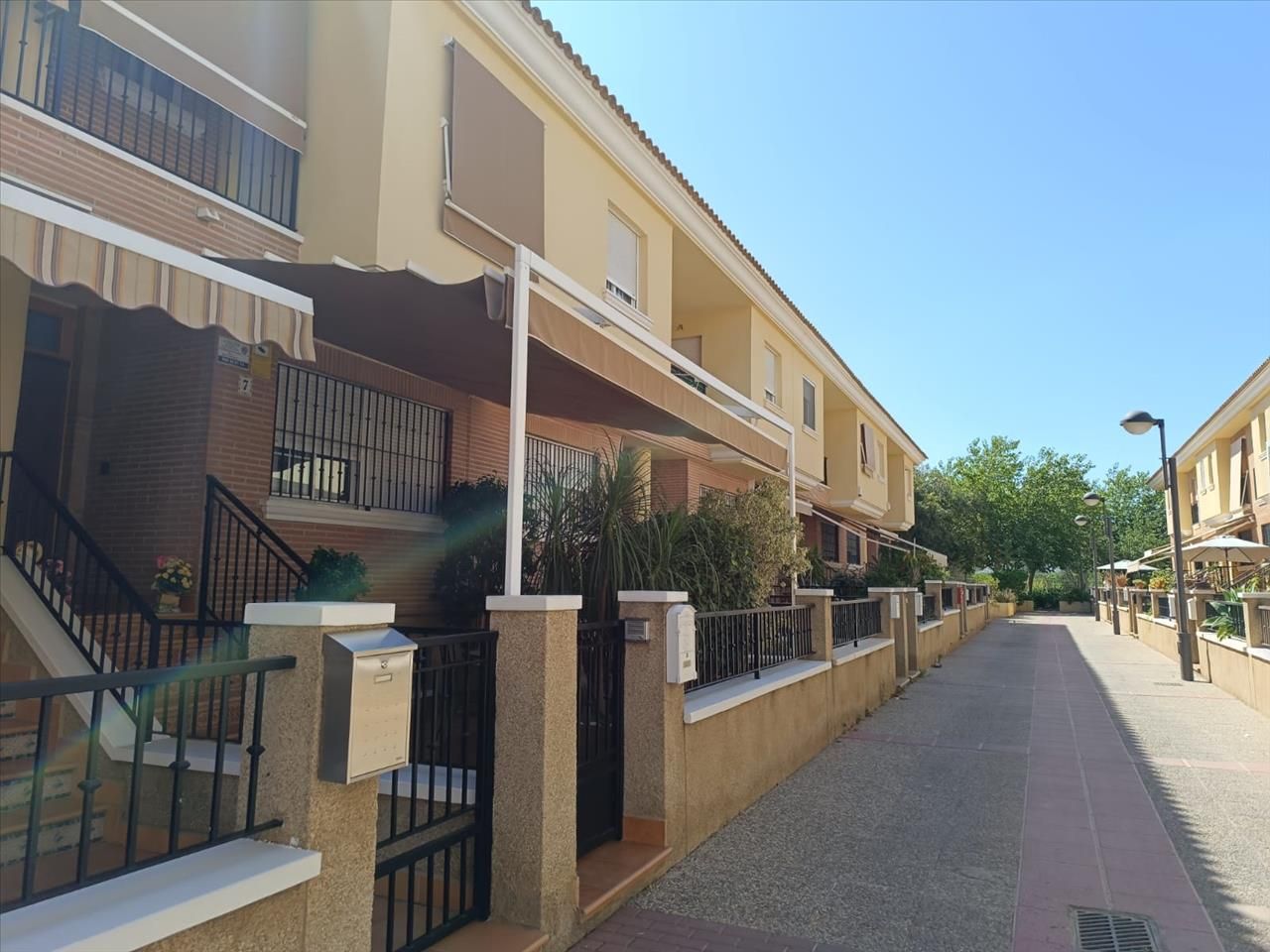Exterior view of Single-family semi-detached for sale in  Murcia Capital