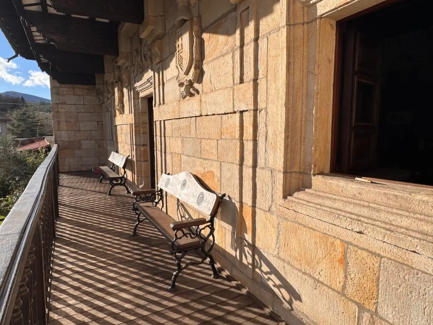 Terraza de Casa o chalet en venta en Los Corrales de Buelna  con Calefacción, Jardín privado y Terraza