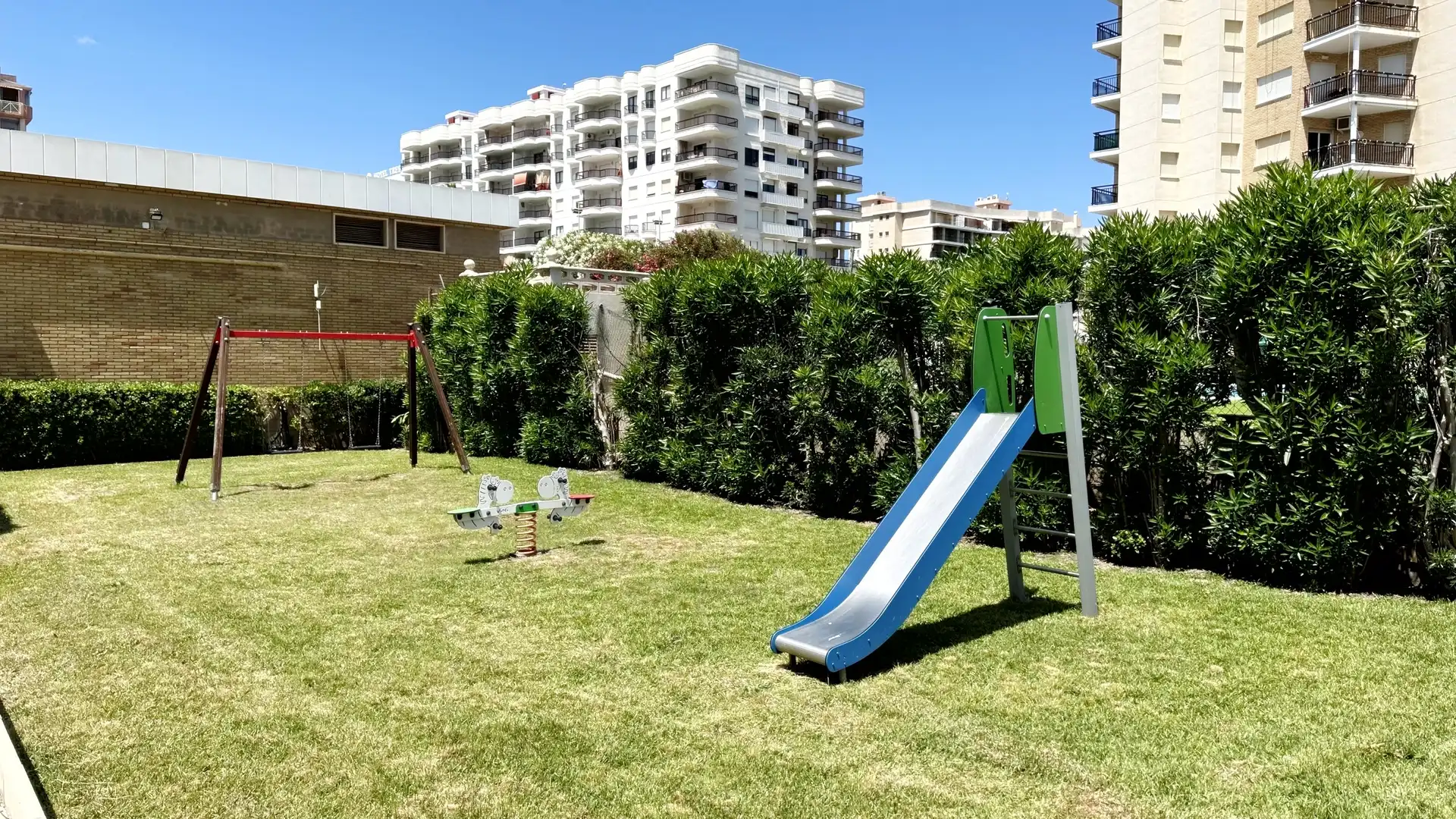 Vista exterior de Apartamento de alquiler en Gandia con Terraza, Amueblado y Horno