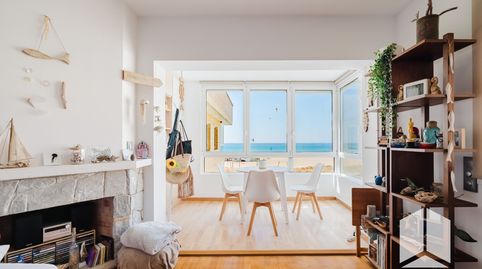 Foto 2 de Piso en venta en Carrer Carme, Lluminetes, Castelldefels