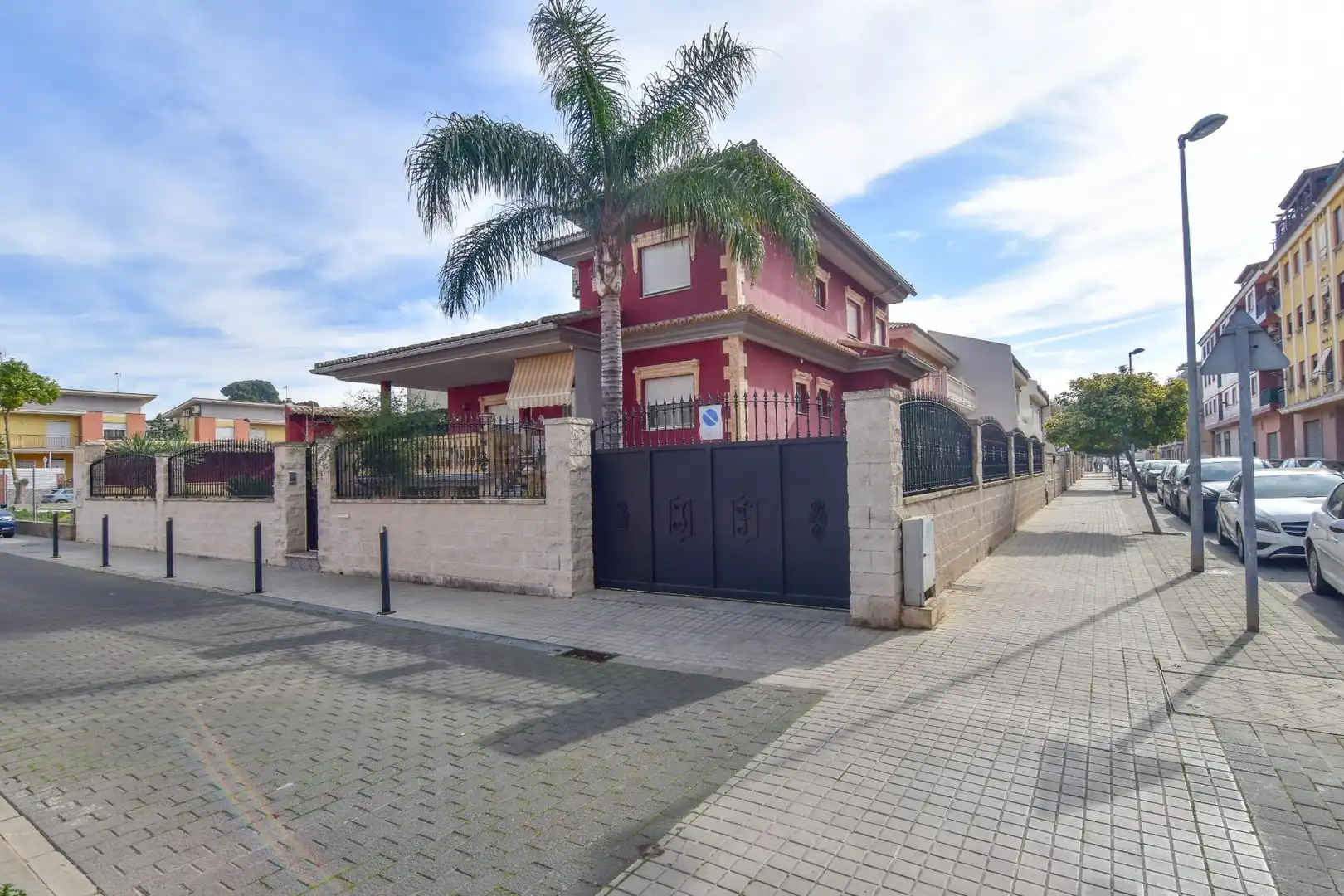 Vista exterior de Casa o chalet en venta en Canals con Aire acondicionado, Calefacción y Terraza