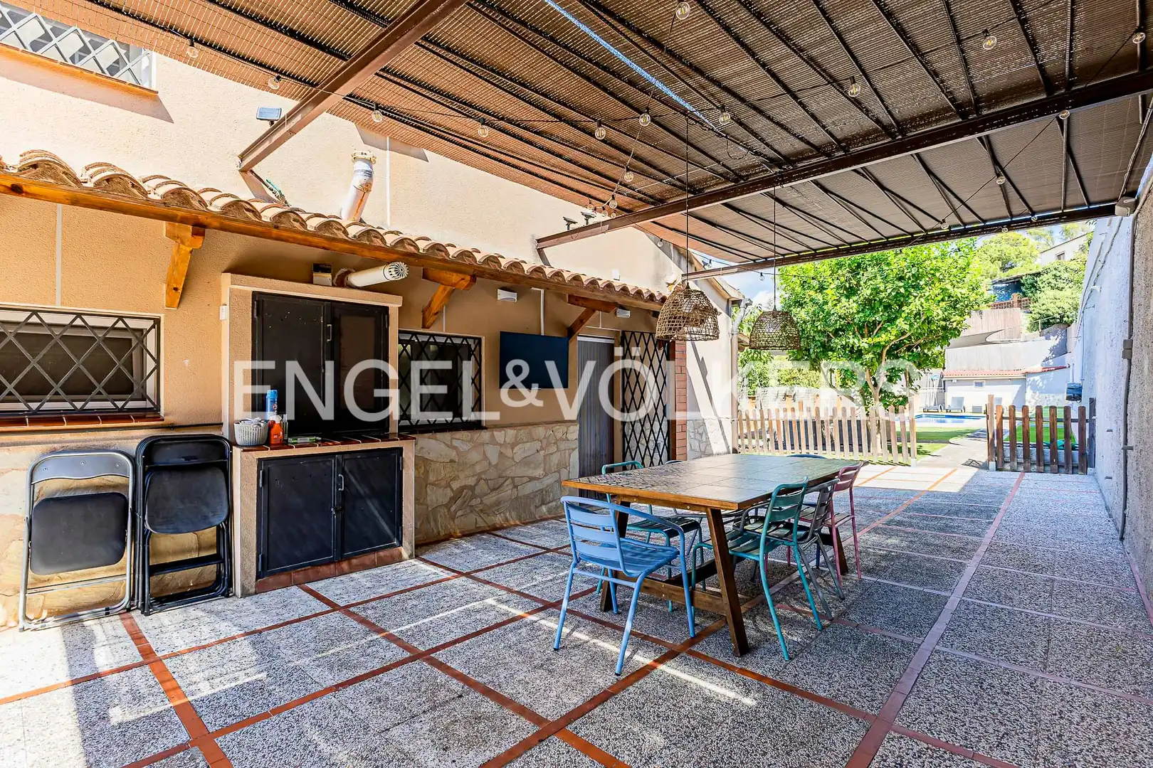 Terrassa de Casa o xalet en venda en Sant Cugat del Vallès amb Aire condicionat, Calefacció i Jardí privat