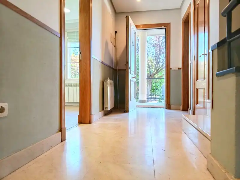 Semi-detached house with pool for sale in Simancas, imagen 25