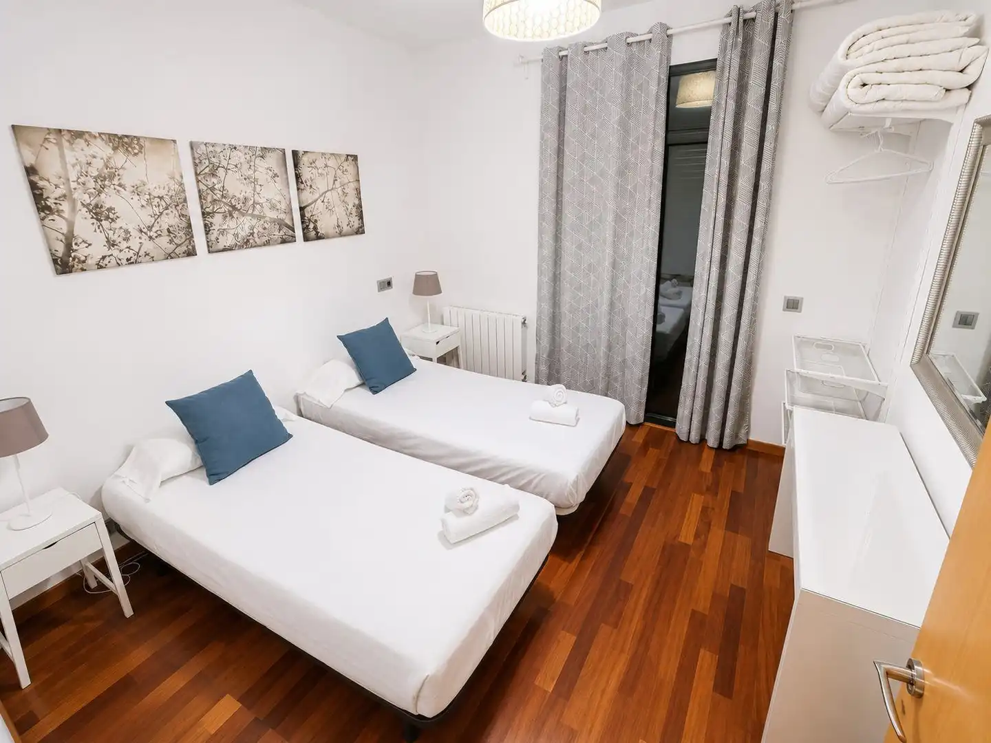 Habitación de Casa o chalet en venta en Vilassar de Mar con Calefacción, Terraza y Balcón