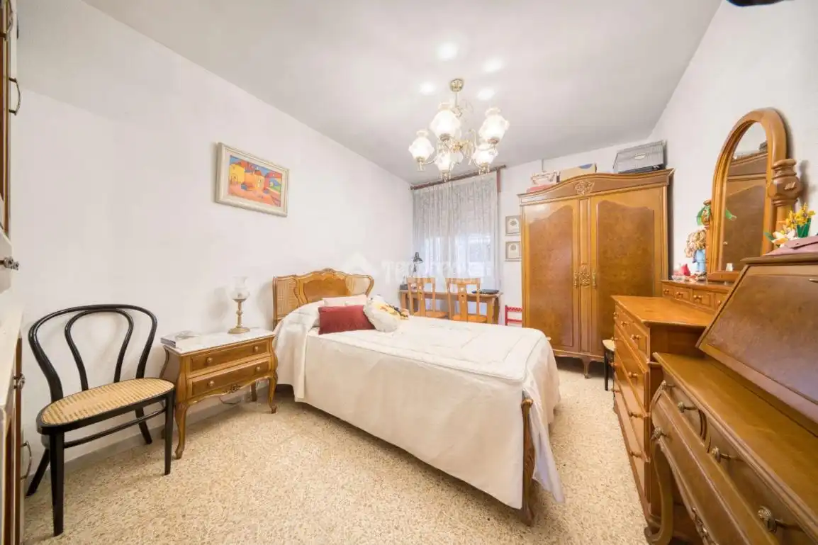 Habitación de Piso en venta en Valladolid con Calefacción