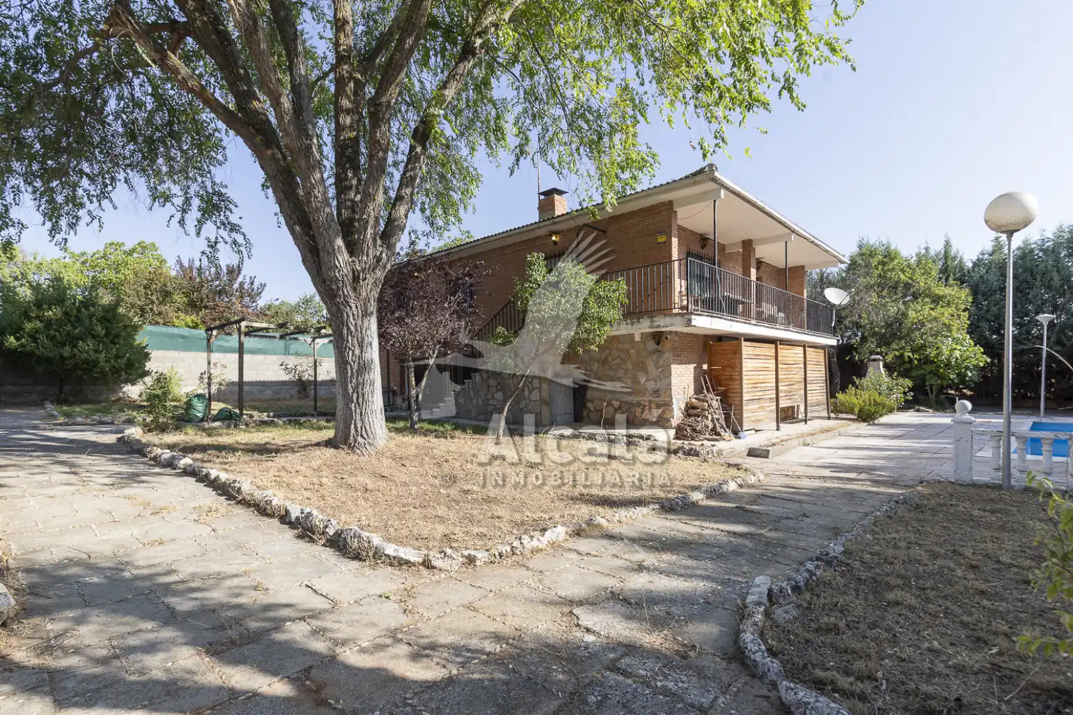 Exterior view of Houses for sale in Escopete  with Heating, Private garden and Swimming Pool