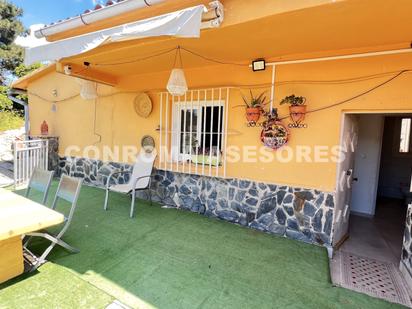 Vista exterior de Casa o xalet en venda en Riudarenes amb Jardí privat, Parquet i Terrassa