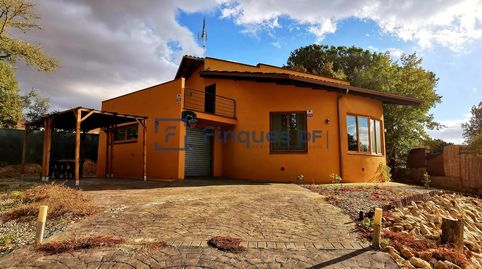 Casa con jardín de 980m en King Park! Parcela plana!, imagen 5