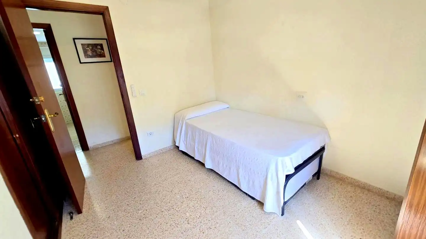 Schlafzimmer von Wohnungen zum Verkauf in Gandia mit Klimaanlage, Terrasse und Möbliert