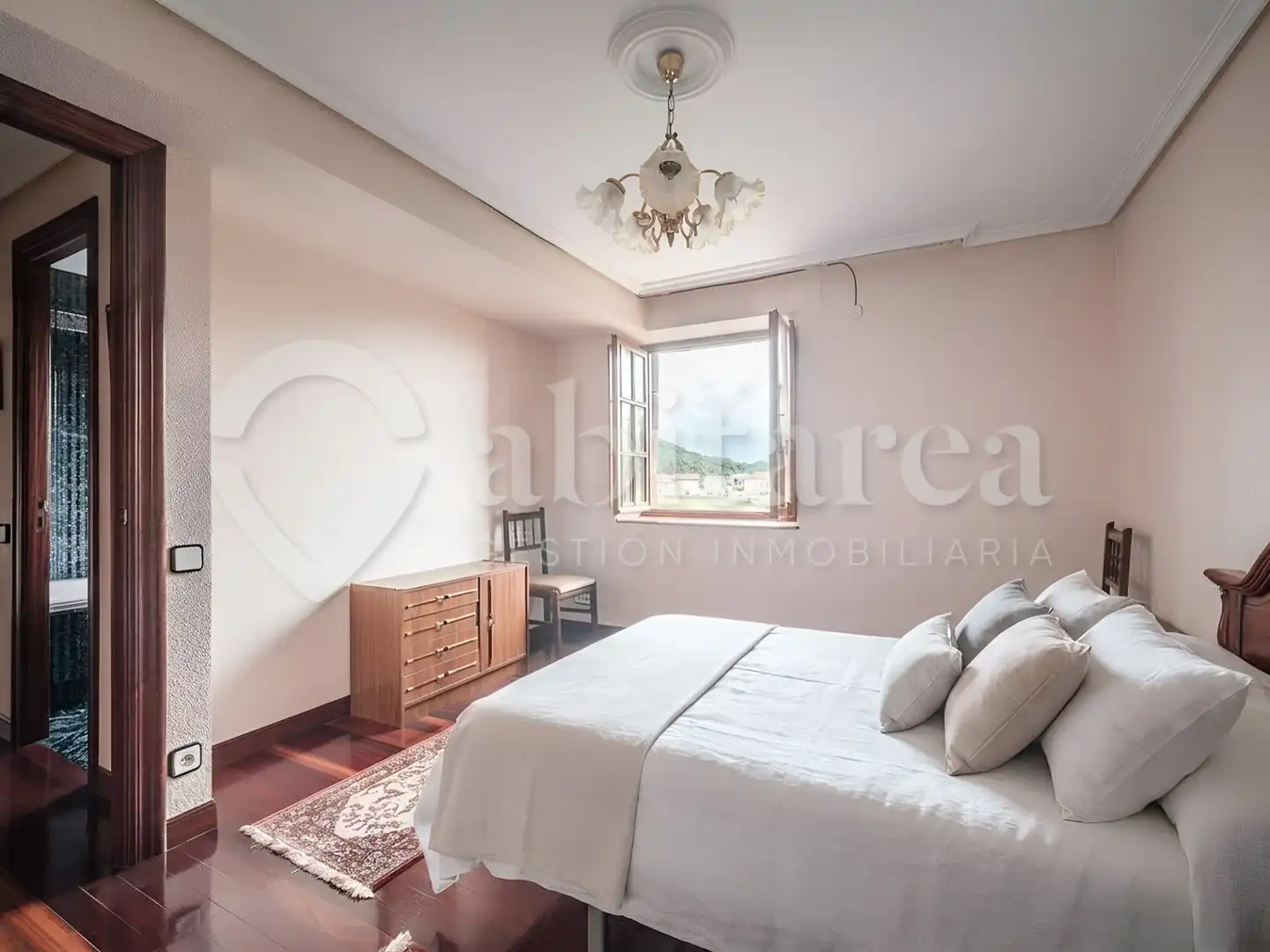 Bedroom of Country homes for sale in Camargo  with Heating, Private garden and Parquet flooring