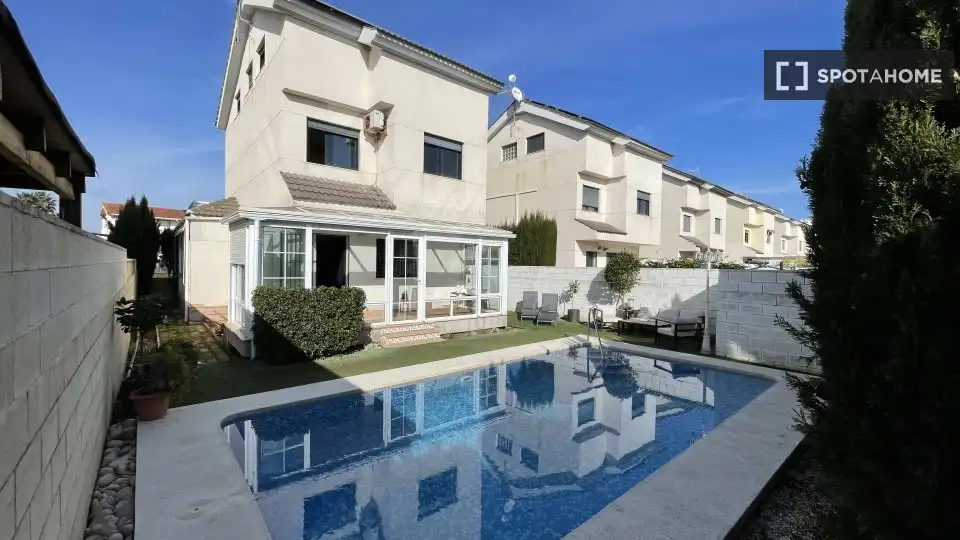 Appartamento con terrazza in affitto a Daimús