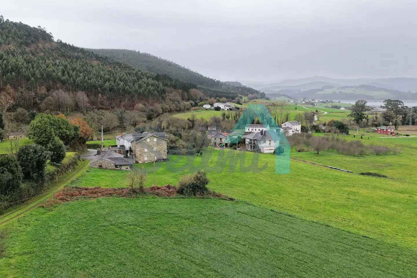 Casa o chalet en venta en Castropol con Jardín privado y Parquet