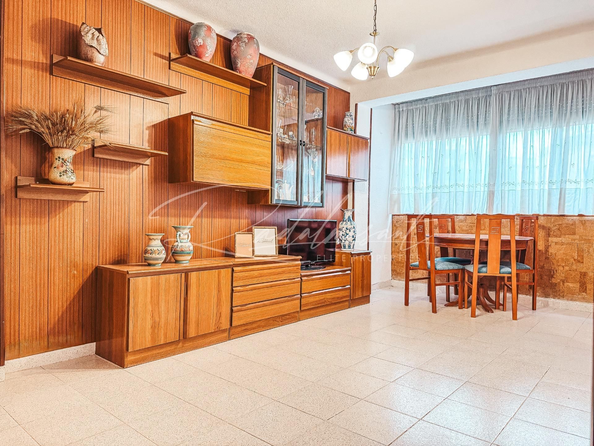 Living room of Flat for sale in Reus  with Furnished