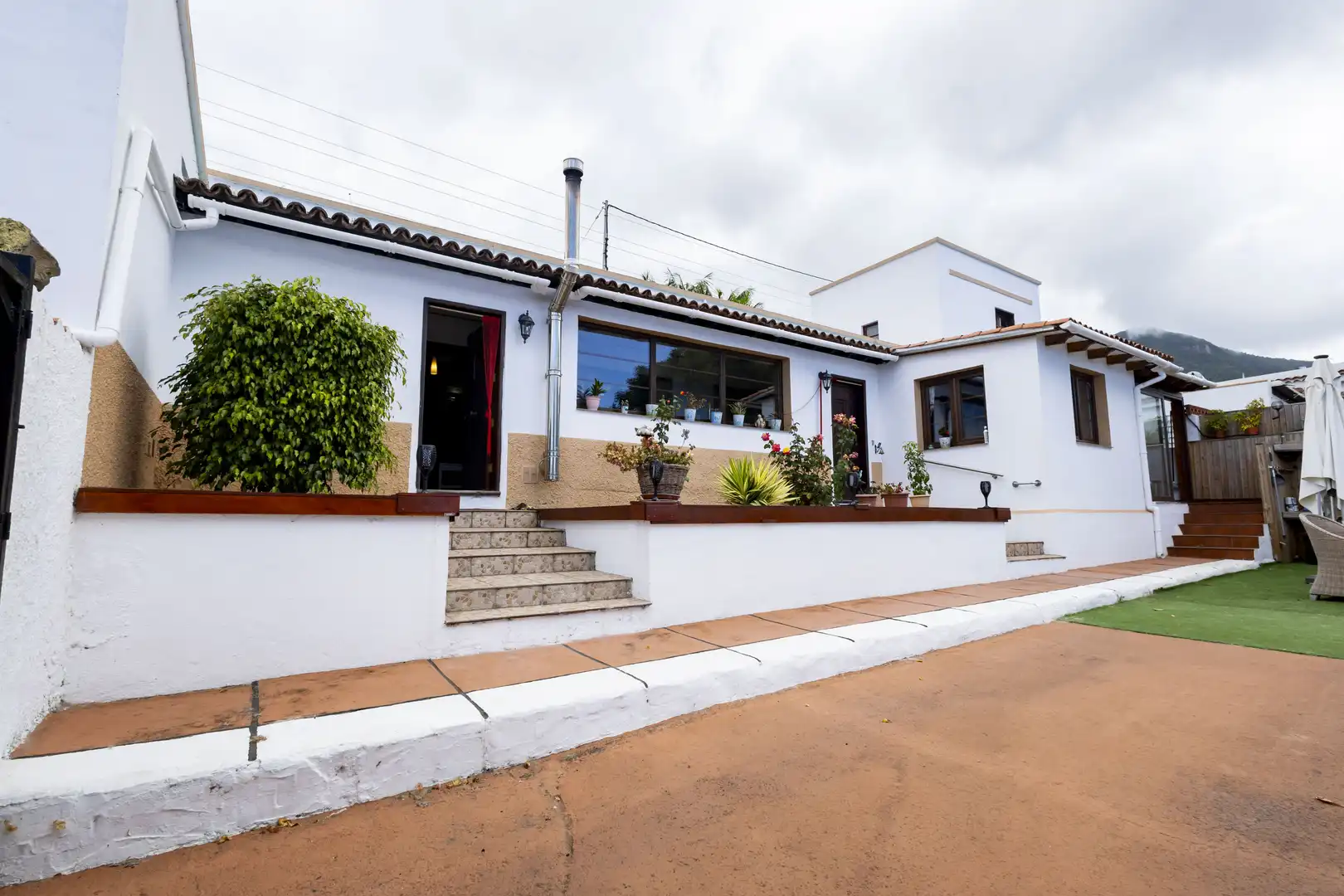 Exterior view of Houses for sale in Los Realejos  with Private garden, Terrace and Storage room