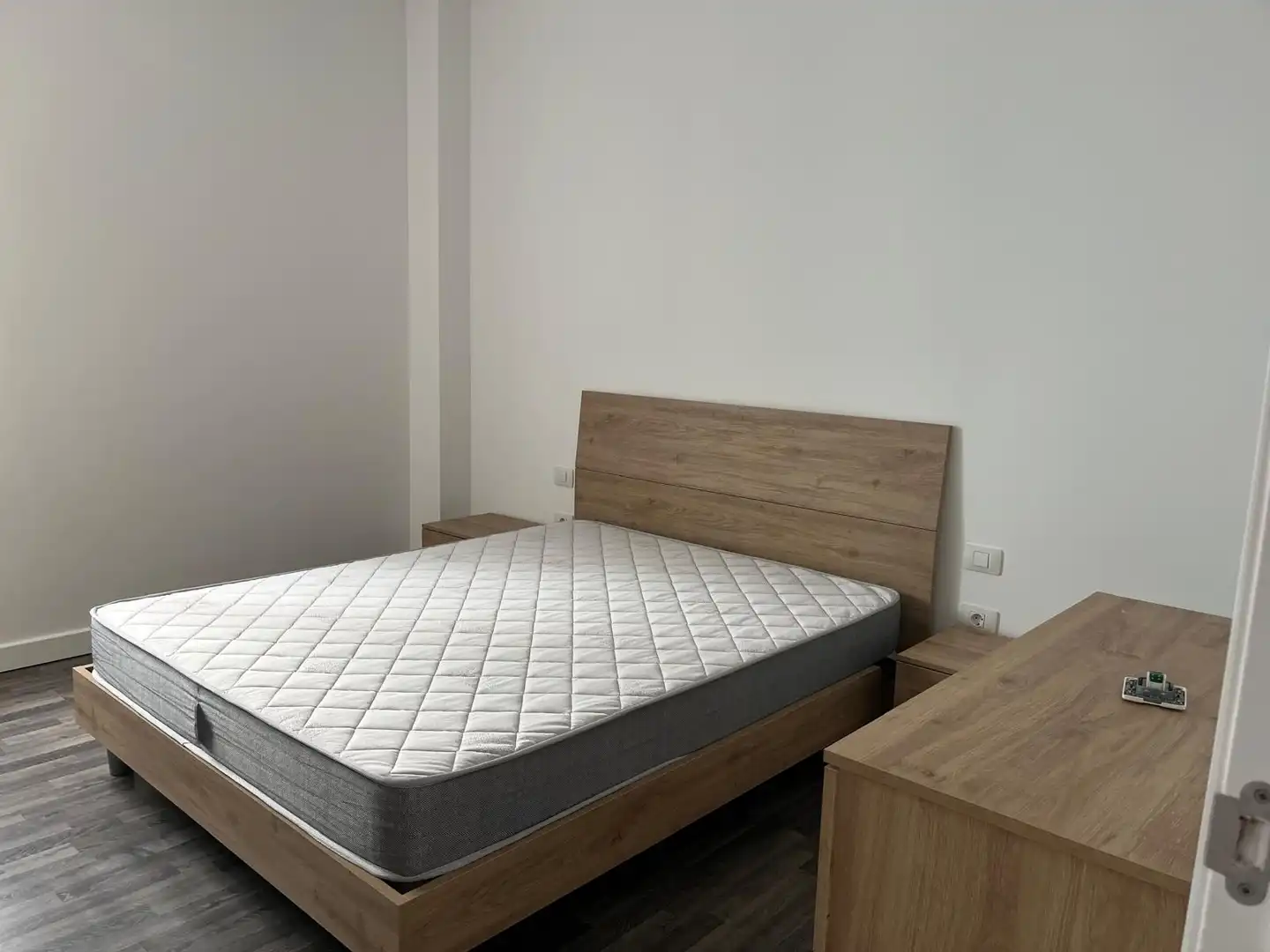 Dormitori de Pis de lloguer en Santa Cruz de Tenerife amb Parquet, Moblat i Forn