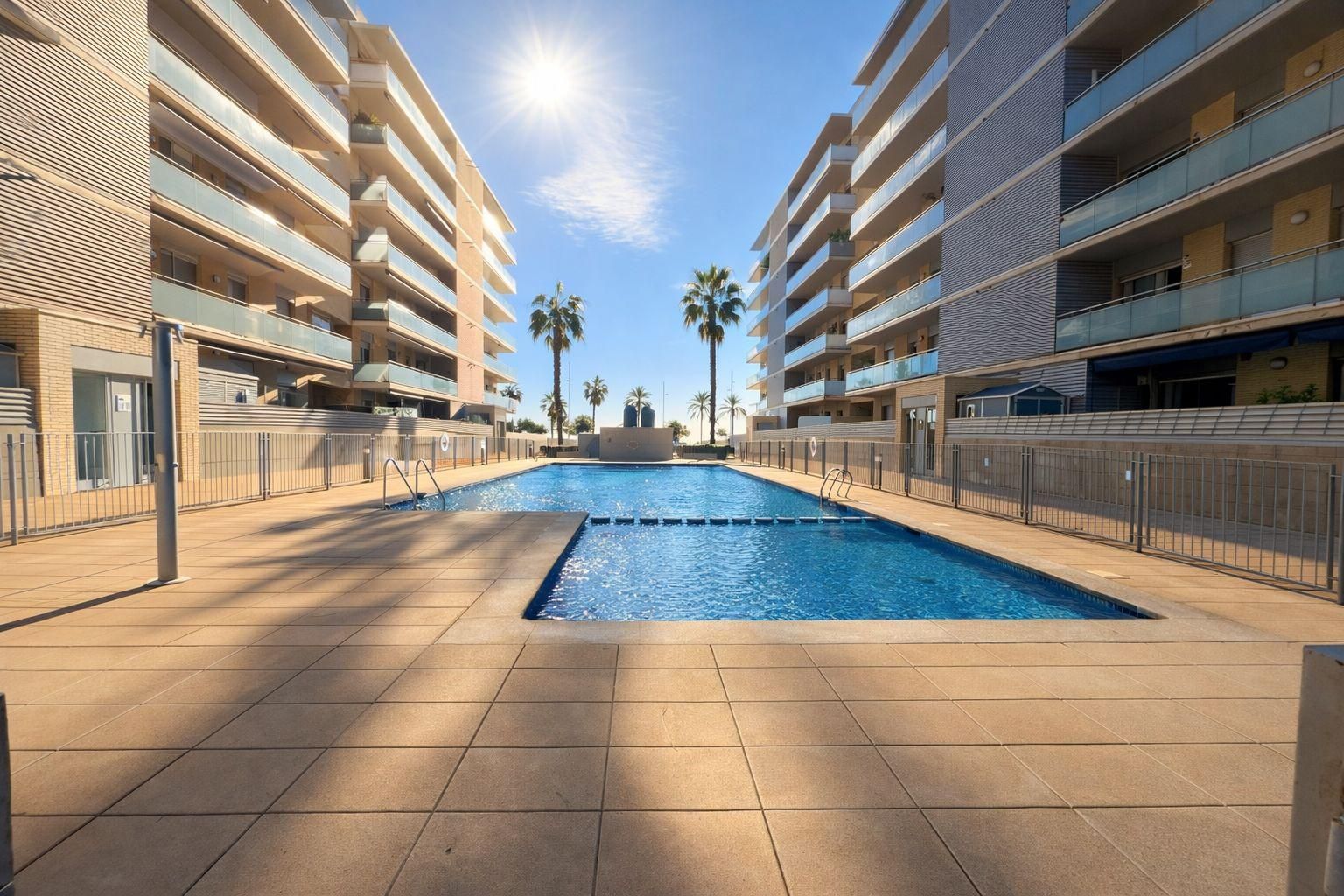 Swimming pool of Apartment for sale in Badalona  with Air Conditioner, Heating and Private garden