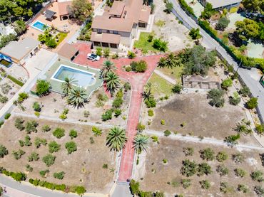 Villa con balcone in vendita a Sol y Luz