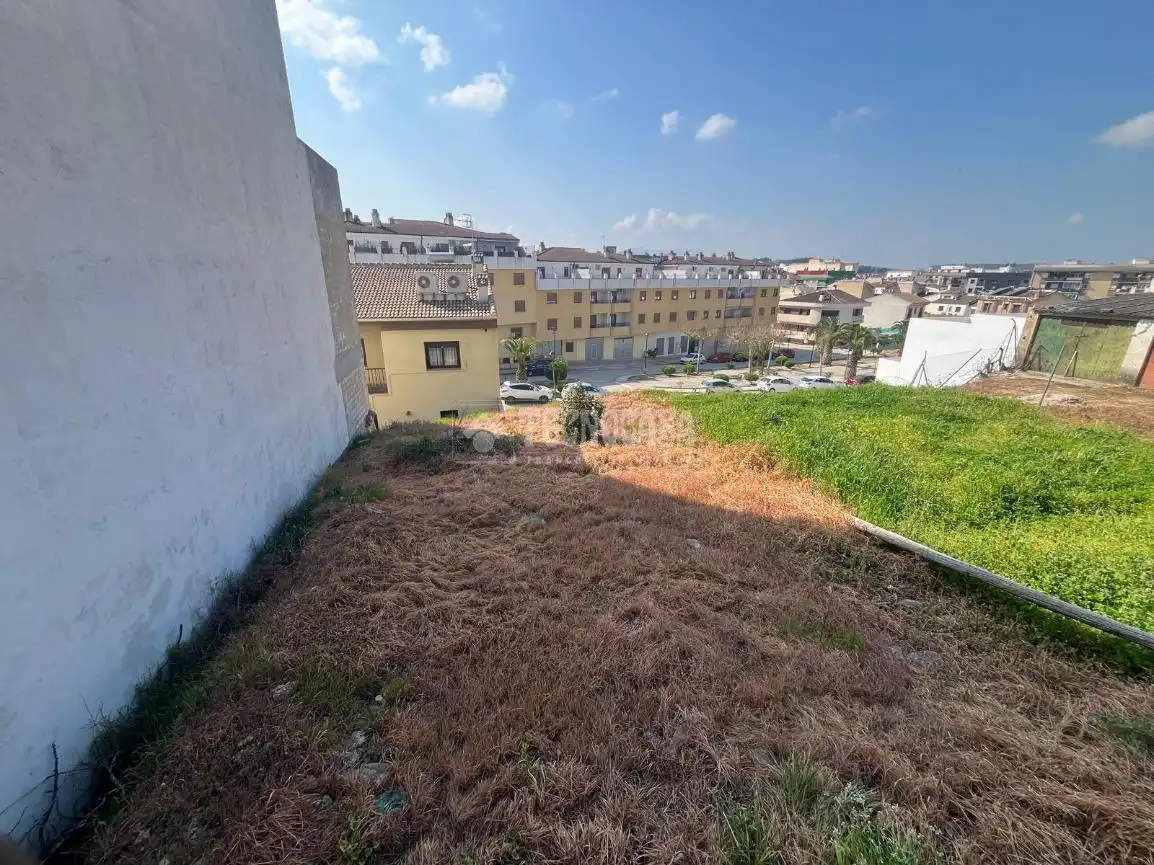 Residential zum Verkauf in Martos