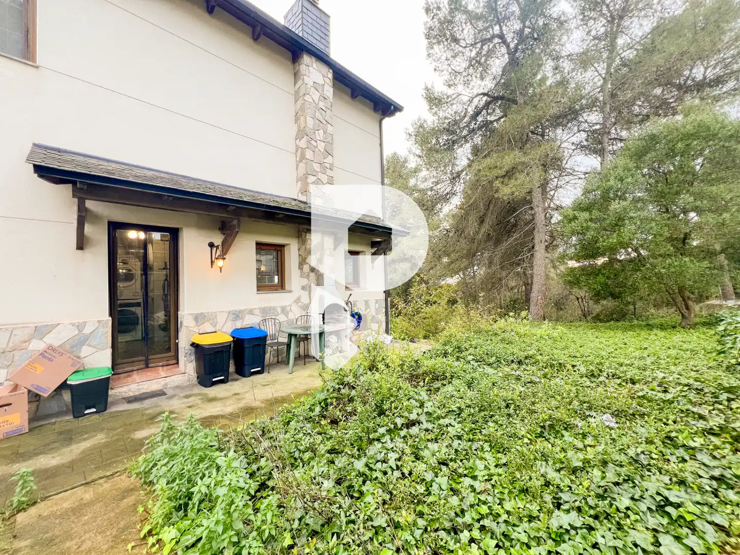 Vista exterior de Casa o chalet en venta en Vallirana con Aire acondicionado, Calefacción y Terraza