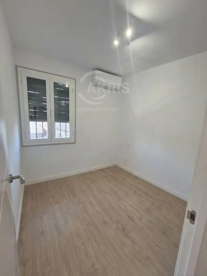 Wohnung zur Miete in Esteban Illan, Casco Histórico