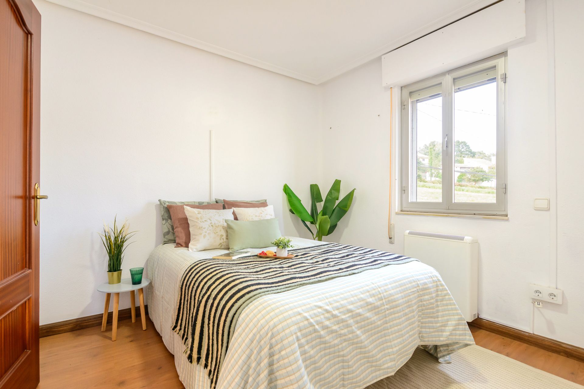 Habitación de Casa o chalet en venta en Oviedo  con Calefacción