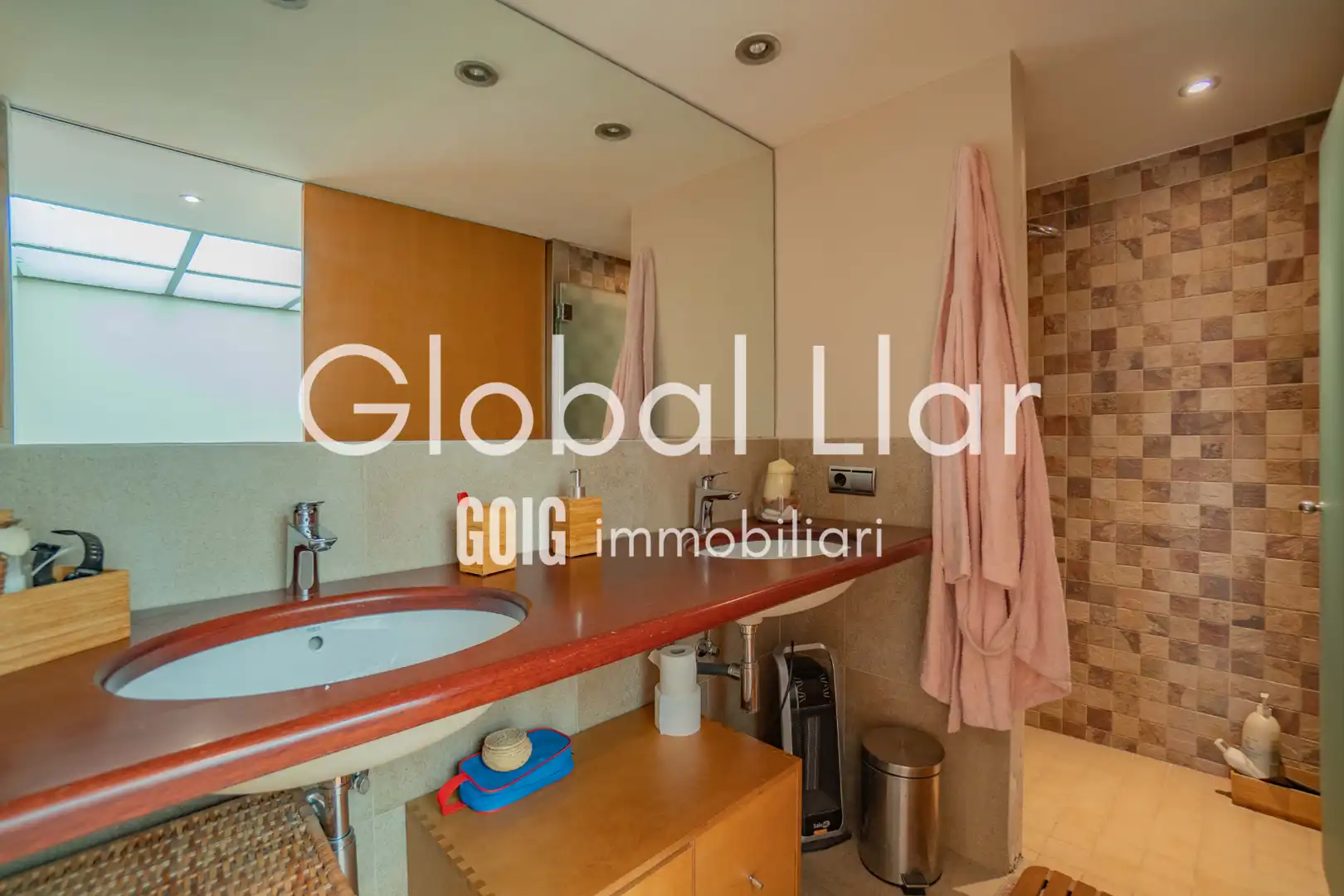 Detached homes for sale in Carrer de Joanot Martorell, Gràcia