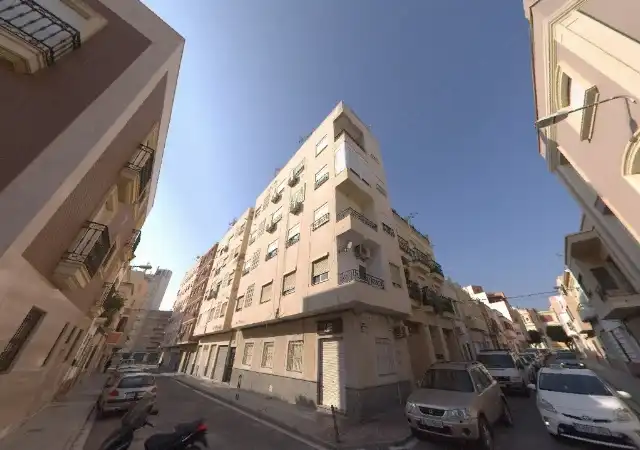 Vista exterior de Pis en venda en Almería