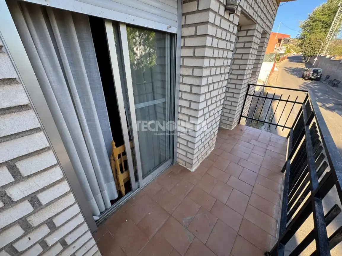 Casa rústica amb terrassa en venda a Tórtola de Henares, imagen 26