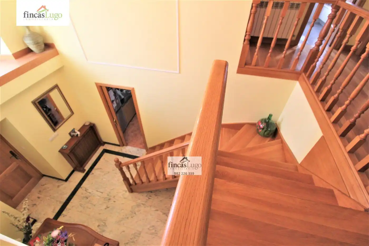 Casa o chalet en venta en Lugo con Jardín privado, Terraza y Trastero