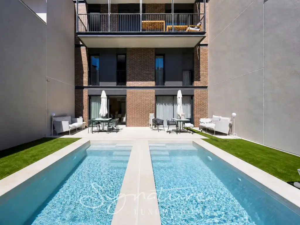 Piscina de Planta baja de alquiler en Barcelona con Aire acondicionado, Piscina y Amueblado
