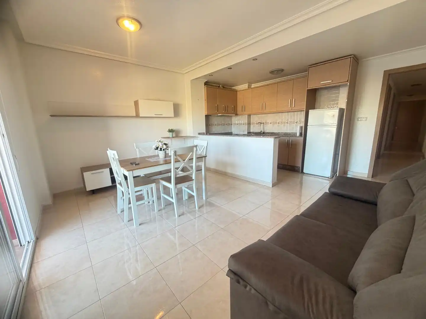 Wohnung zur Miete in Calle Blasco Ibáñez, 19, Dolores