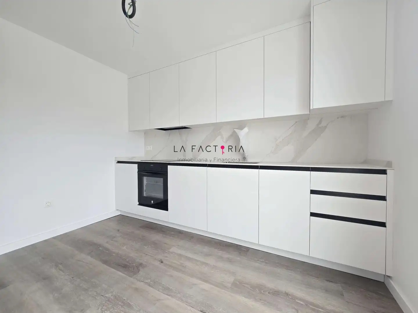 Cuina de Dúplex en venda en Los Realejos amb Terrassa, Traster i Forn