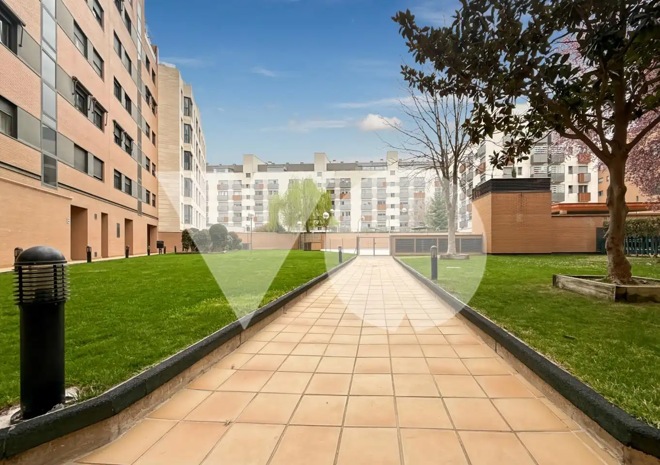 Außenansicht von Wohnung zum Verkauf in Madrid mit Klimaanlage und Möbliert
