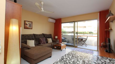 Foto 4 de Apartamento en venta en Passeig del Mediterrani, Passeig Marítim, Mont-roig del Camp