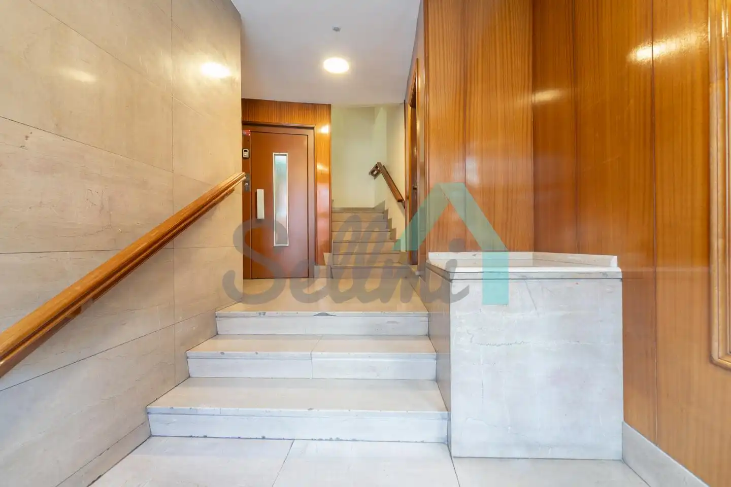 Pis en venda en Oviedo  amb Calefacció i Parquet