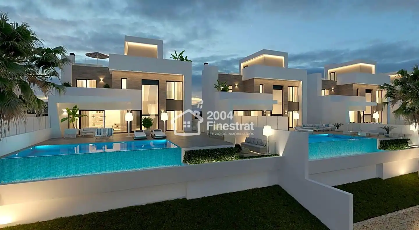 Vista exterior de Casa o chalet en venta en Balcón de Finestrat - Terra Marina