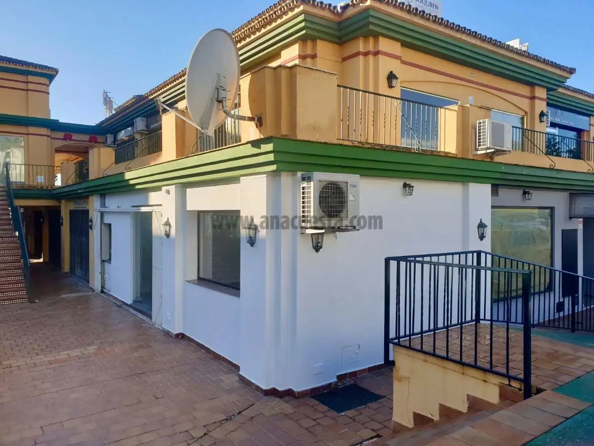 Geschaftsraum zum Verkauf in Estepona, Málaga