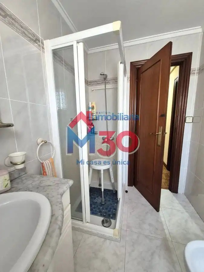 Habitación de Piso en venta en Miranda de Ebro con Calefacción, Parquet y Terraza