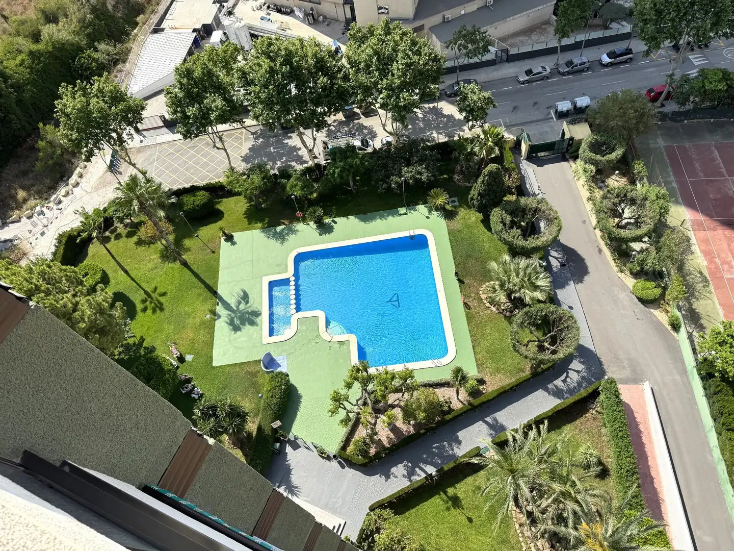 Schwimmbecken von Wohnungen zum Verkauf in Benidorm mit Klimaanlage, Heizung und Terrasse