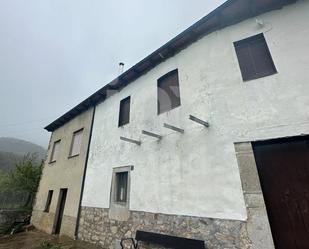 Exterior view of House or chalet for sale in La Pola de Gordón 