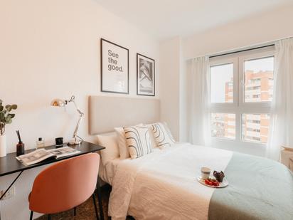 Bedroom of Flat to share in  Valencia Capital