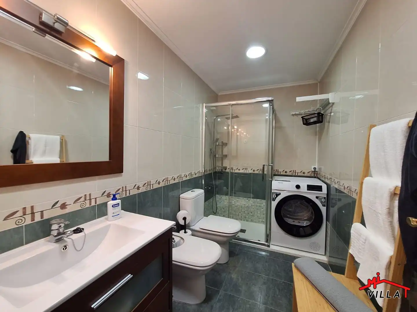Badezimmer von Wohnung zur Miete in Bárcena de Cicero mit Heizung und Möbliert