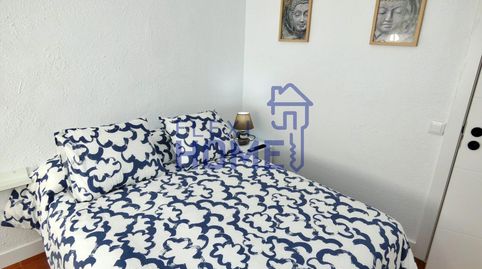 Foto 5 de Habitación en Calle Cuevas, Valdeacederas, Madrid Capital