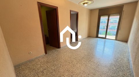 Foto 4 de Piso en venta en Paseo Llorenc Serra, Riu Sud, Santa Coloma de Gramenet