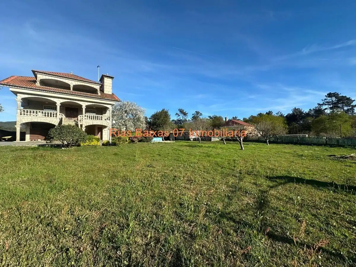 House with garden for sale in Mos, imagen 12